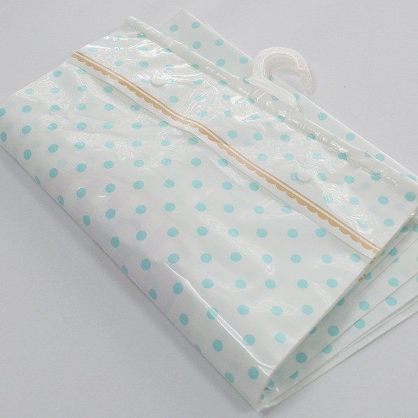 掛（guà）鉤紐扣袋